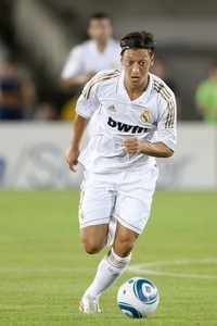 Mesut Özil Gehalt