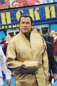 Das Einkommen von Steven Seagal