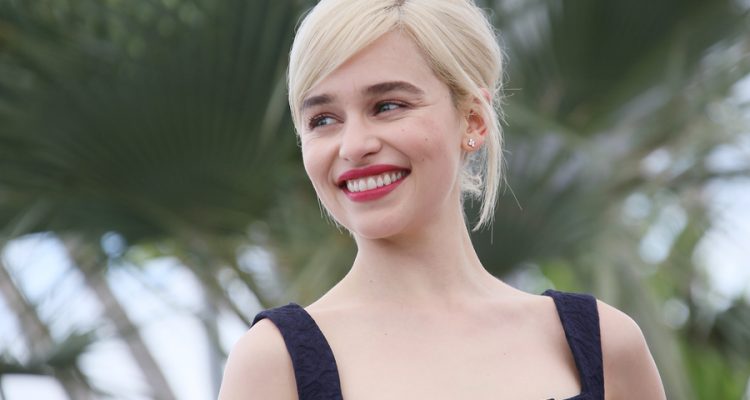 Emilia Clarke Das Vermogen Der Game Of Thrones Schauspielerin 2021