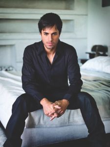 Verdienst von Enrique Iglesias